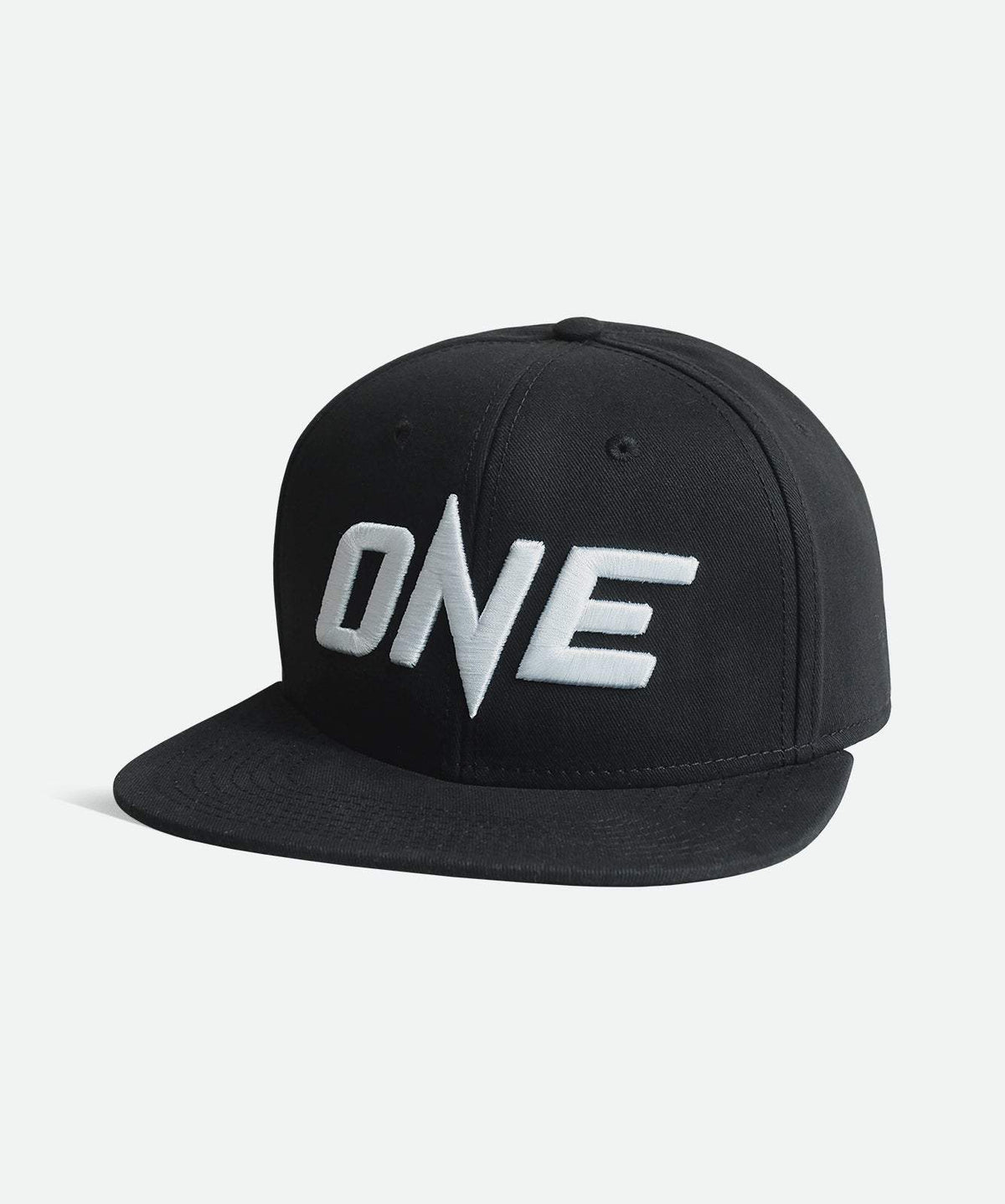 หมวก Snapback สีดำ โลโก้ ONE สีขาว