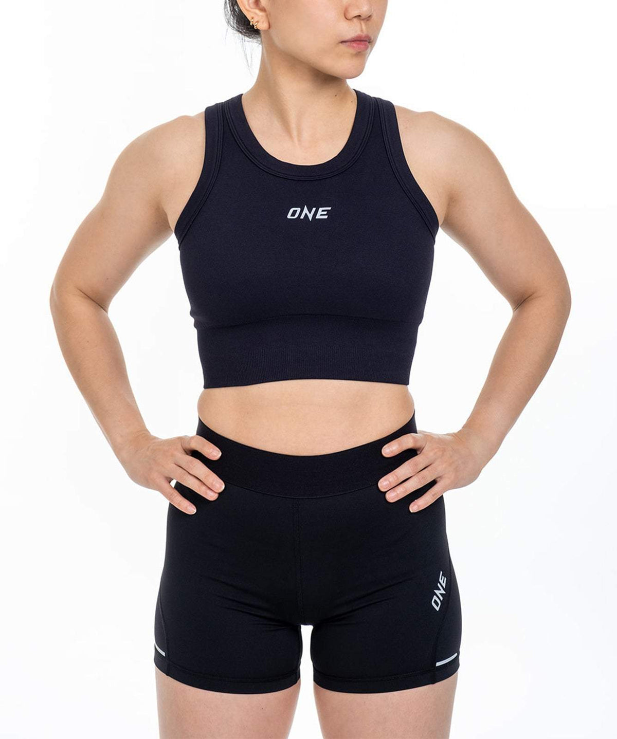 Elite Sports Crop (Black)